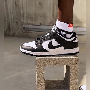 Panda Nike Dunk Low Retro White Black 2021 Sneakers Shoe Size 9.5 Men/ 11 Women